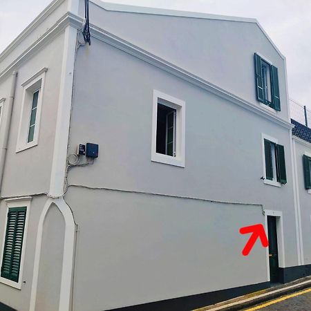 Santi E Benny Apartment Ponta Delgada المظهر الخارجي الصورة